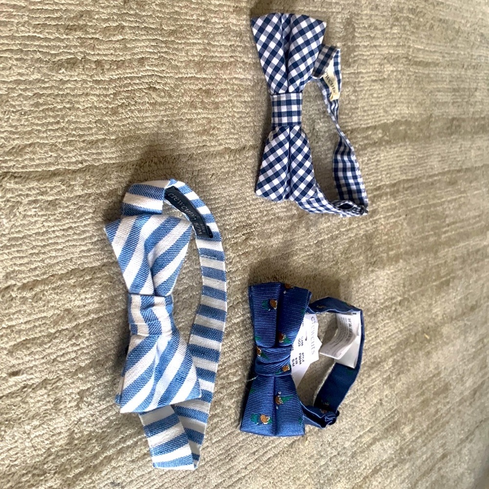 NEW WITH TAGS & very gently used Crewcuts by Jcrew bow ties for kids! Size Small